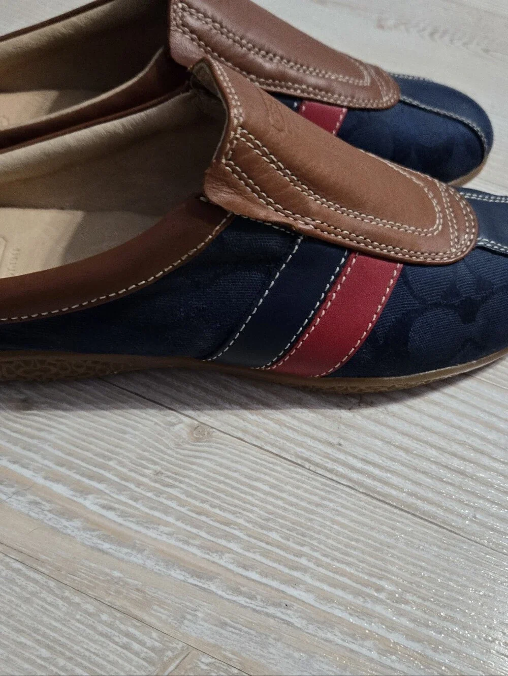 Coach Size 6.5 Womens Shoes